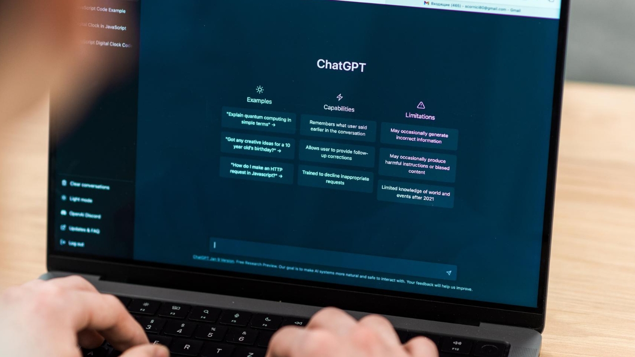 OpenAI anuncia nova versão aprimorada do ChatGPT 4 com criação de GPTs customizados