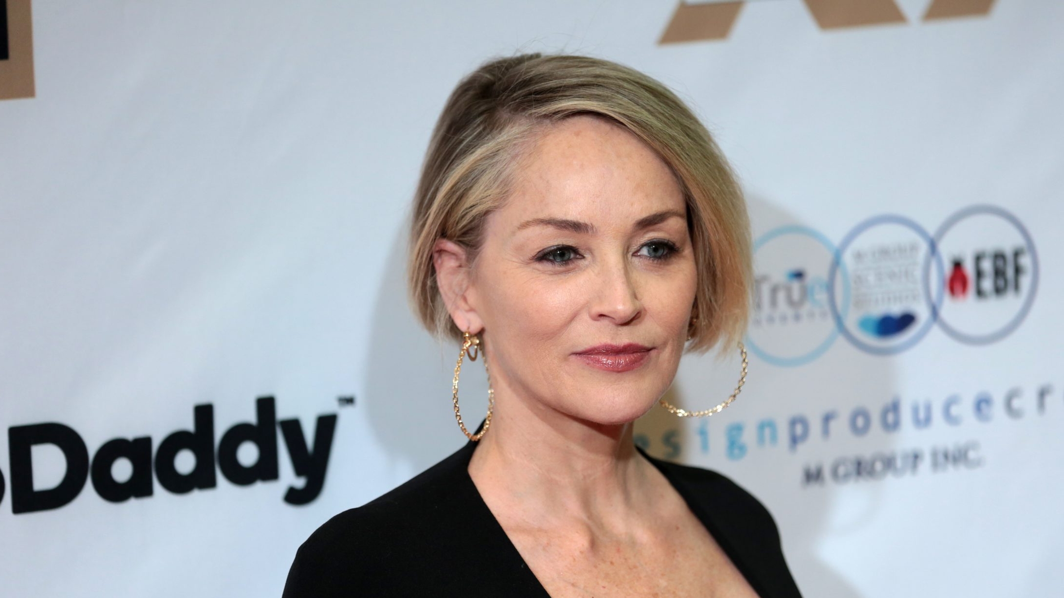 Sharon Stone revela detalhes de assédio sofrido nos anos 80
