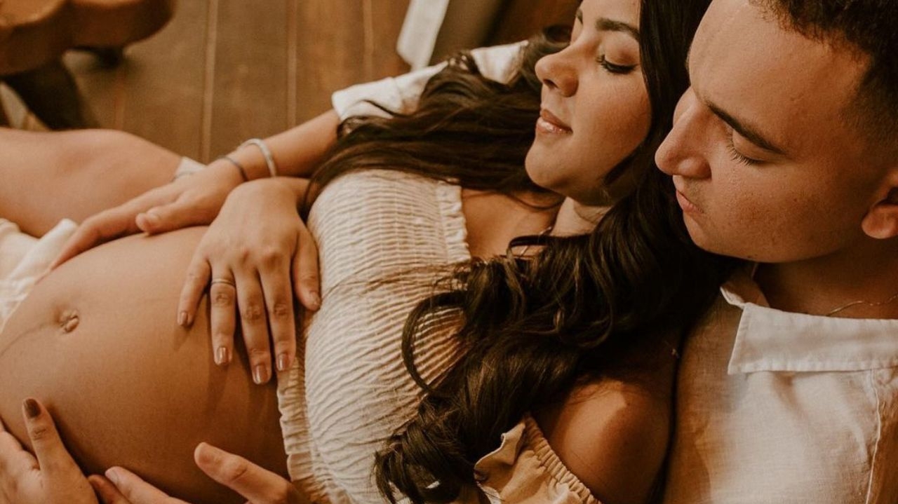 João Gomes diz que cirurgia da namorada foi um sucesso