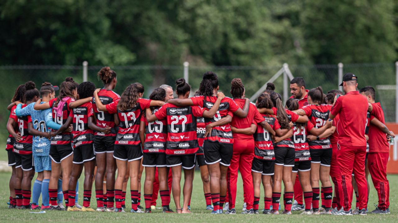 Flamengo avança para a final do Carioca Feminino mesmo perdendo para o Fluminense