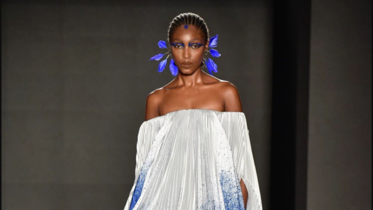 Olhos coloridos ganham as passarelas da SPFW N56
