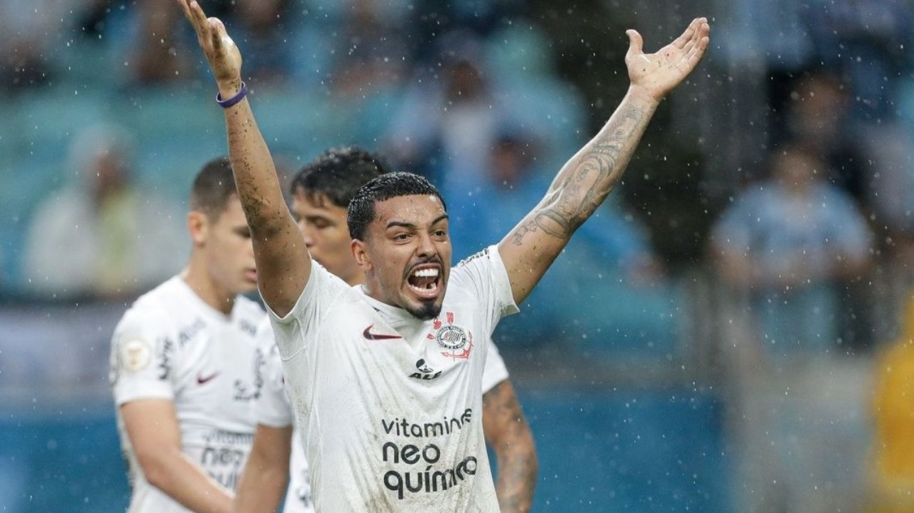 CBF divulga áudio do VAR sobre expulsão de Bruno Méndez e pênalti não marcado