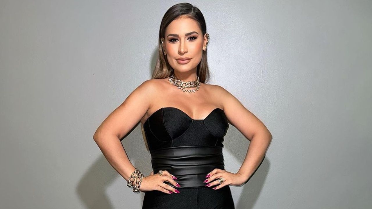 Simone Mendes atinge marco histórico em sua carreira