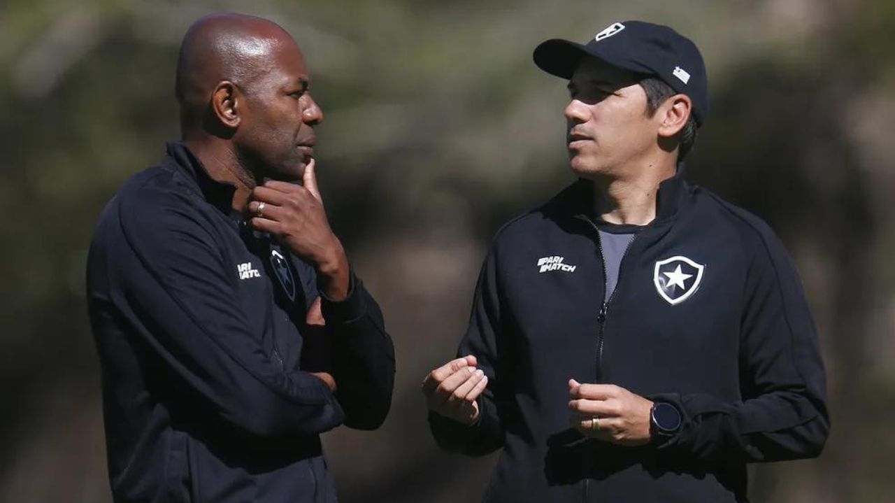 Botafogo pode ser o primeiro a conquistar o Brasileirão com cinco treinadores diferentes