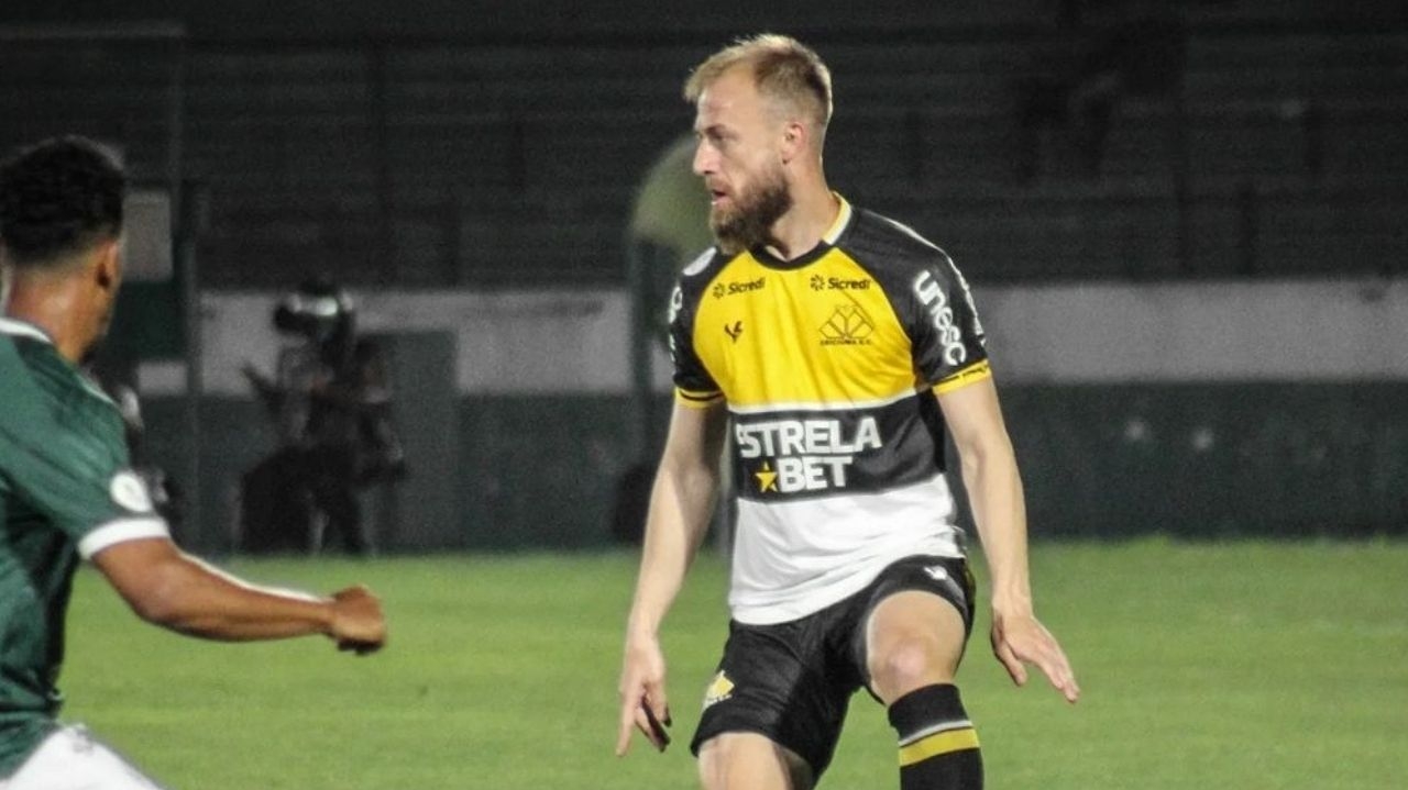 Vitória é campeão antecipado do Brasileirão Série B após empate do Criciúma