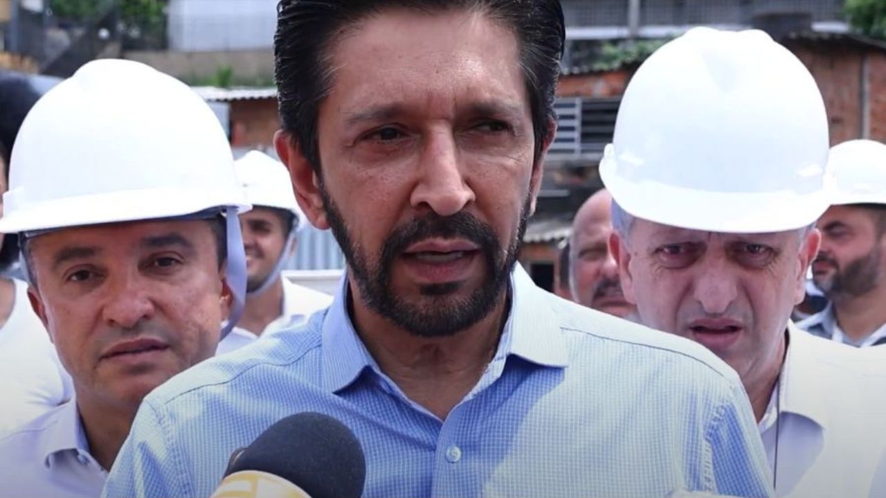 Prefeito de São Paulo pede cancelamento de contrato com a Enel