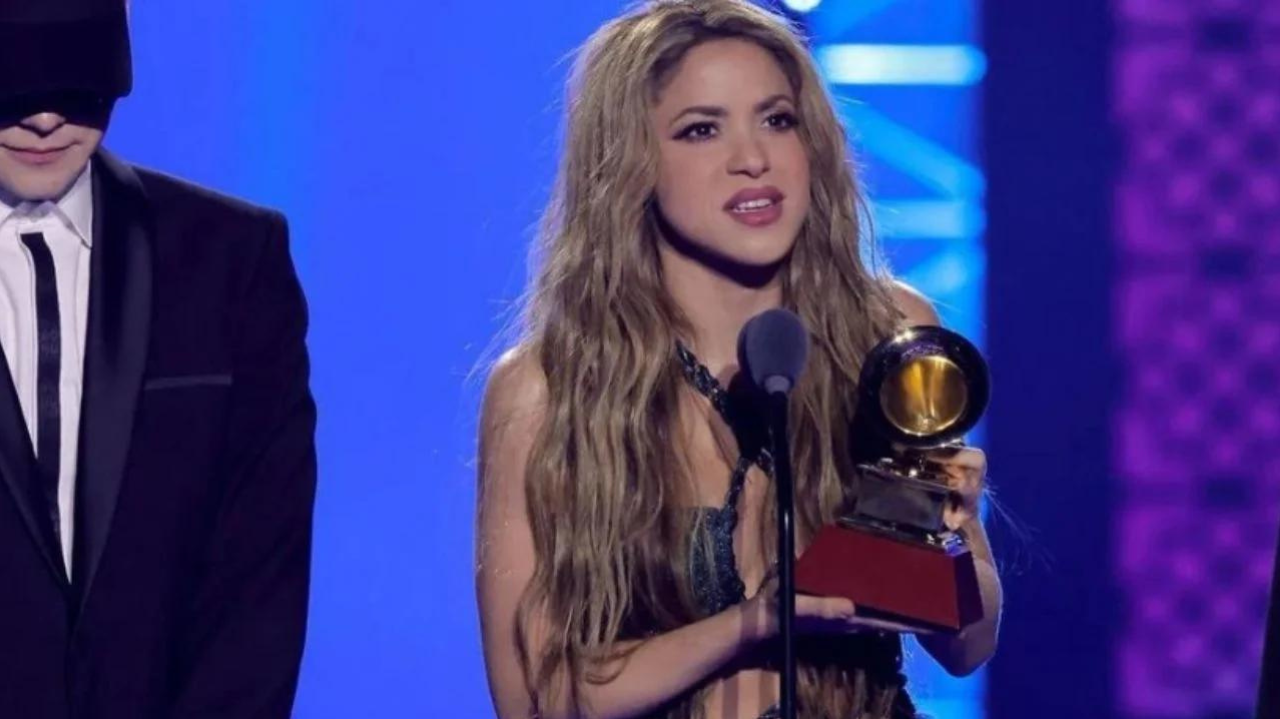 Grammy Latino 2023: Shakira vence Melhor Canção Pop