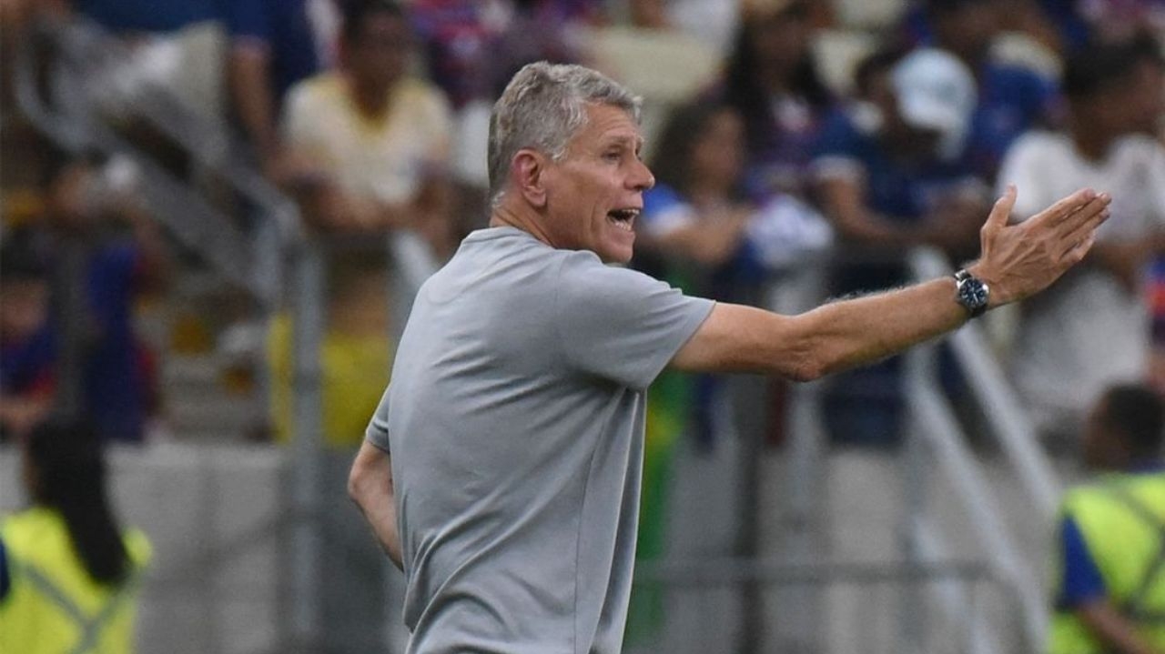 Cruzeiro vence na reestreia de Paulo Autuori e aumenta chances de permanência na Série A