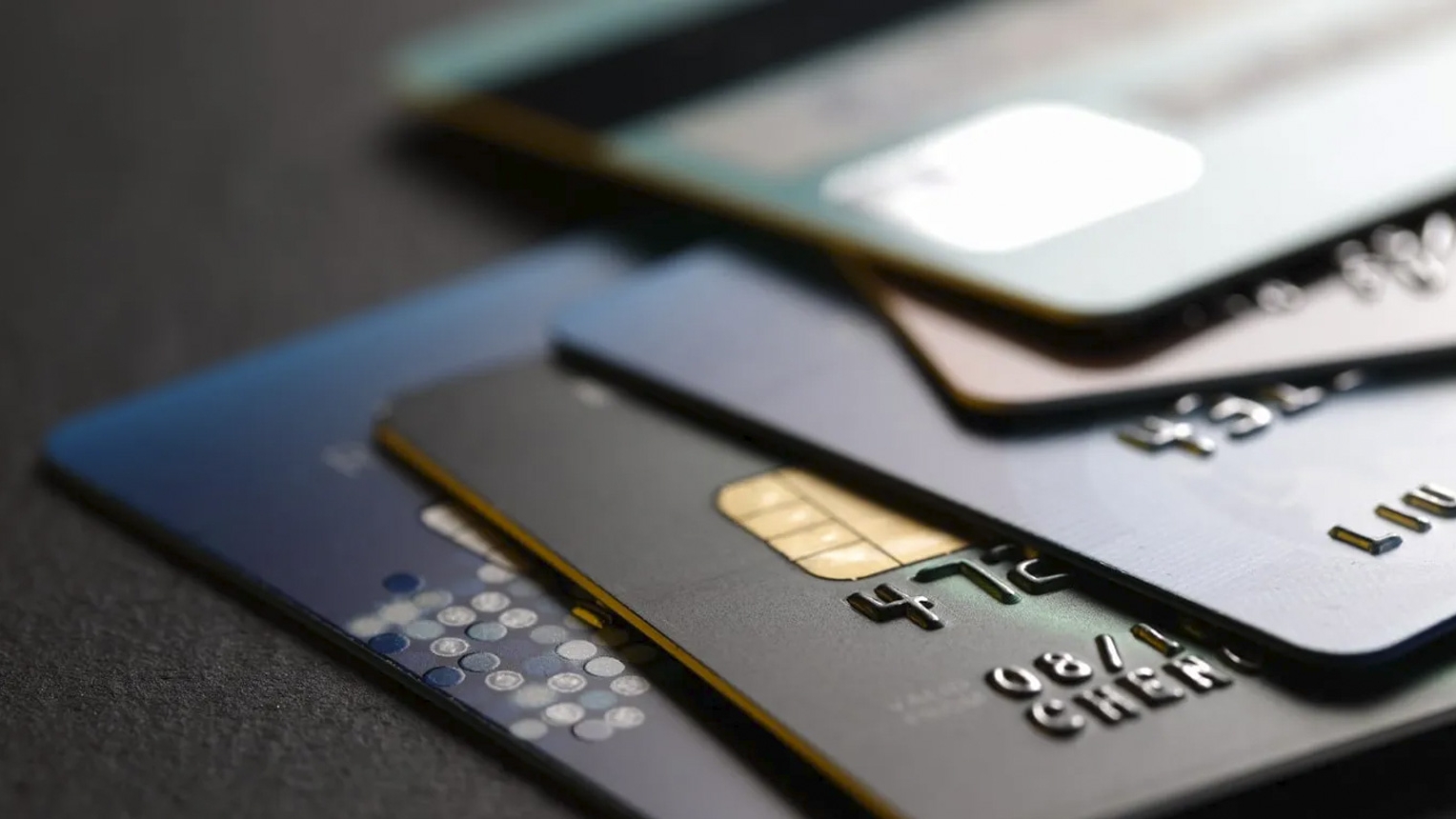 Cartões de crédito co-branded: startup desafia bancos tradicionais