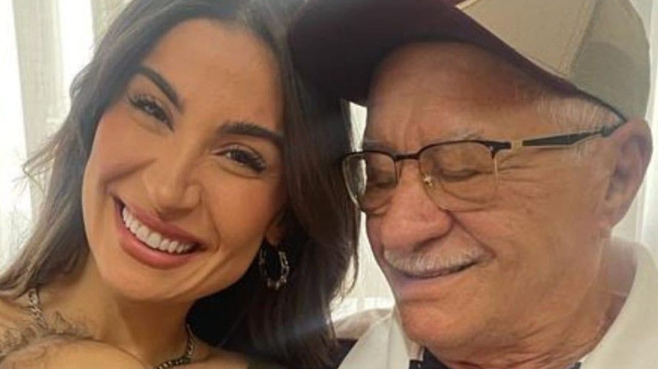 Bianca Andrade relata perda do avô paterno e viaja para ficar com a família no Rio de Janeiro