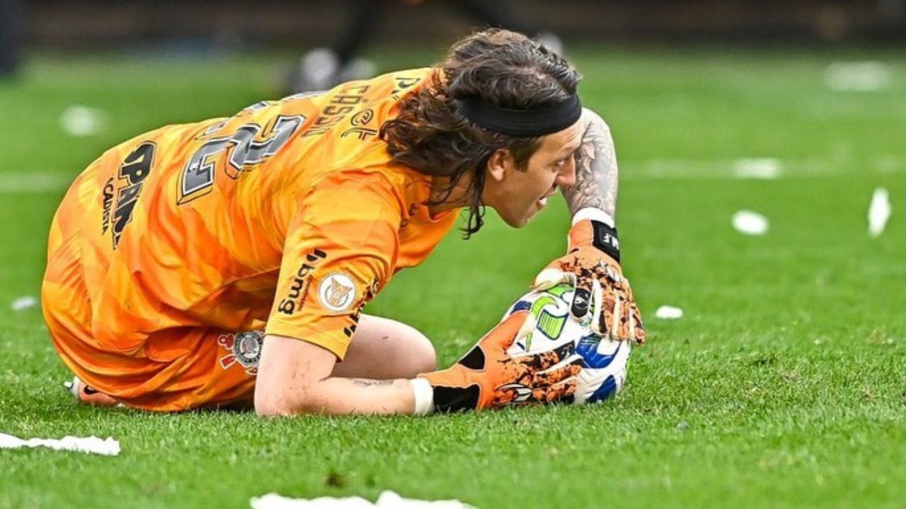 Cassio pede desculpas aos torcedores após vexame em Itaquera