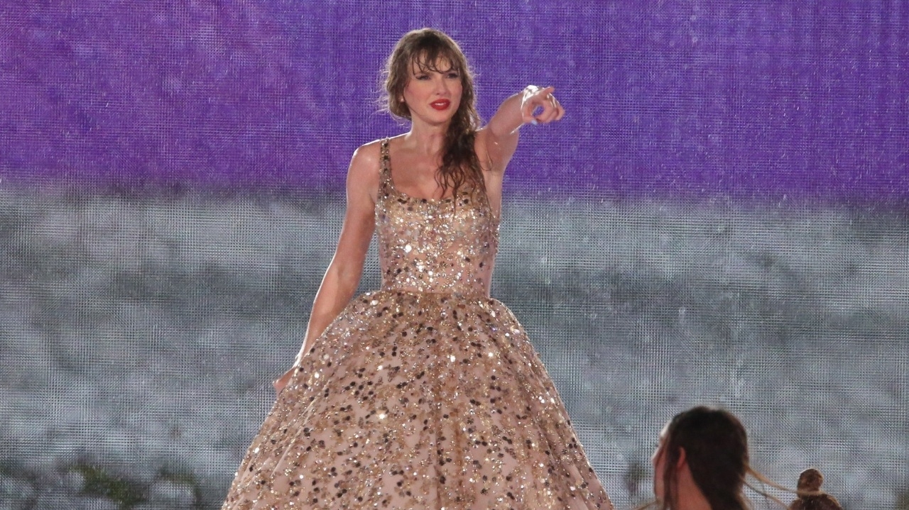 Cambistas enganam fãs de Taylor Swift com venda de ingressos falsos em São Paulo