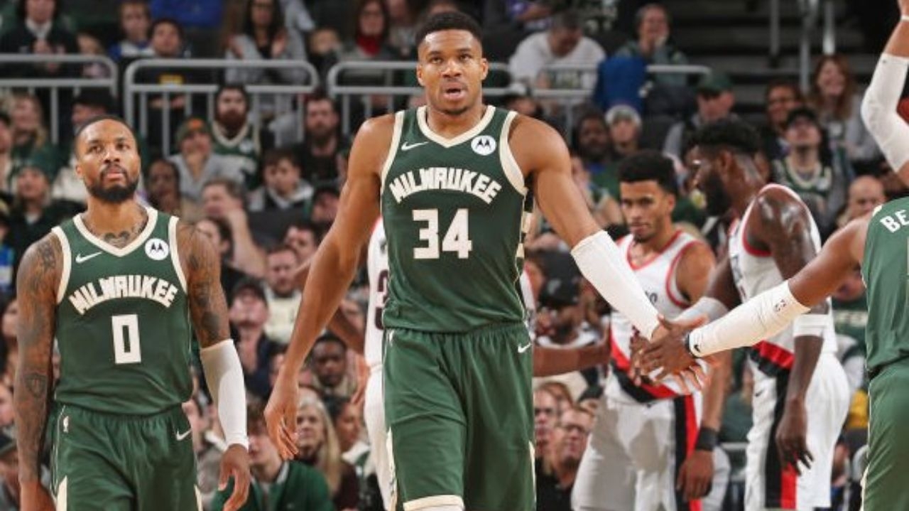 Milwaukee Bucks vence Portland Trail Blazers com a maior virada da temporada