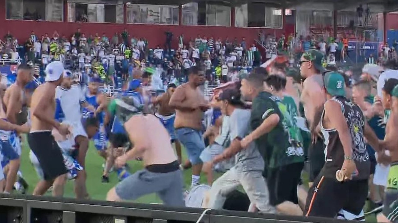 Por equívoco em denúncia, STJD adia julgamento de Cruzeiro e Coritiba para a próxima semana