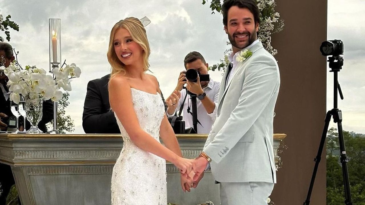 Duda Reis celebra casamento com Eduardo Nunes de uma forma intimista