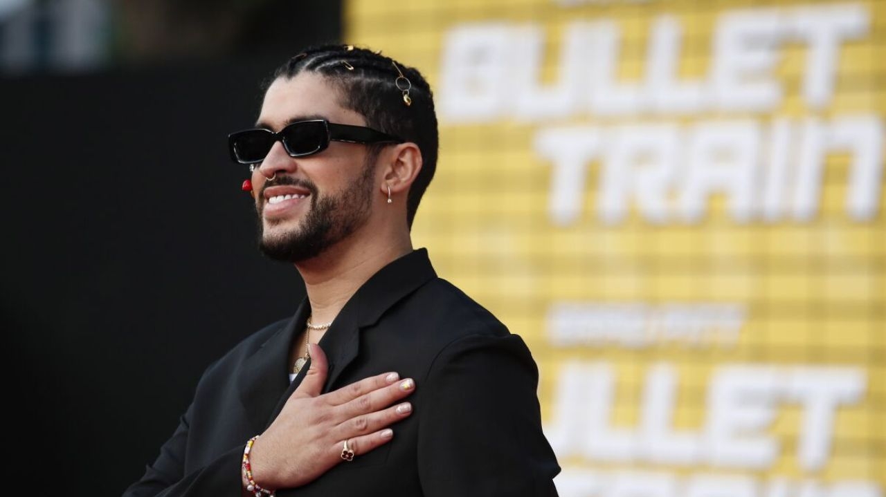 Forbes intitula Bad Bunny como “rei do pop”