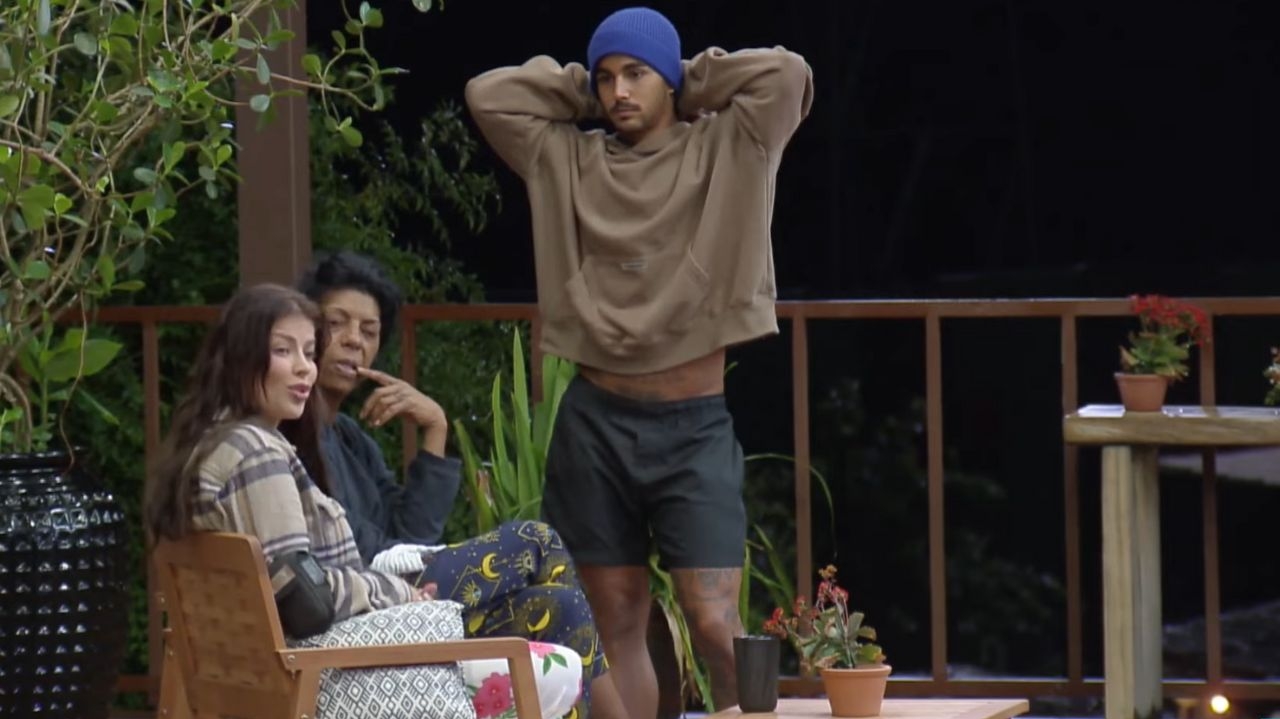 A Fazenda 15: Jaque, Márcia e Yuri comentam sobre Poder do Lampião