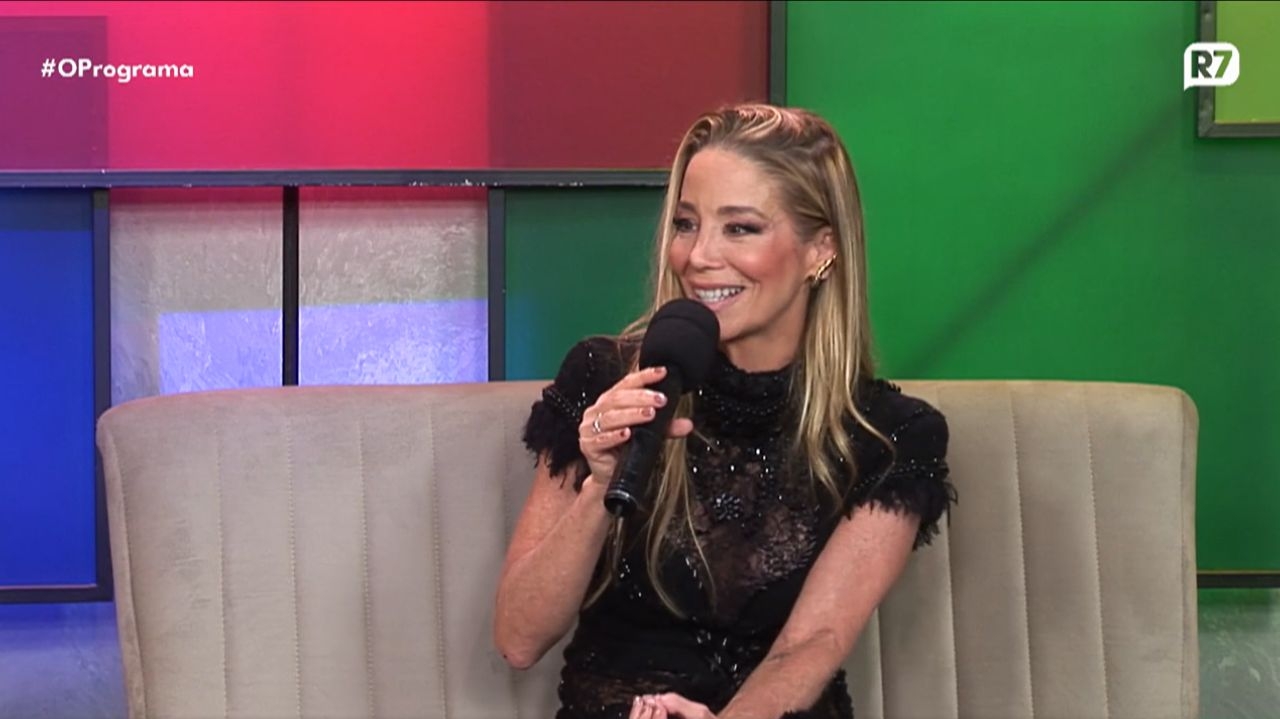 Danielle Winits comenta a participação de ex-marido em “A Fazenda” e se emociona