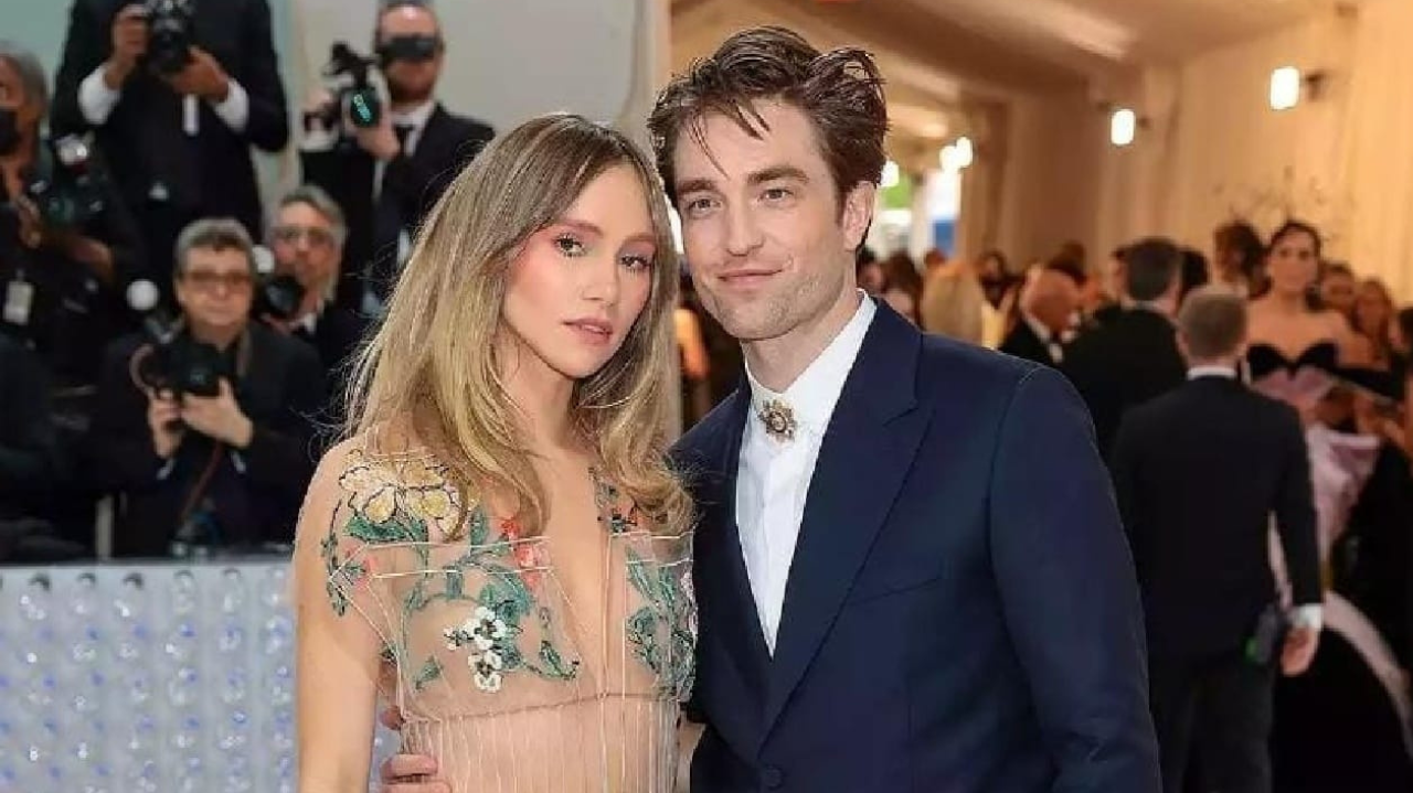 Robert Pattinson e Suki Waterhouse estão em êxtase com gravidez
