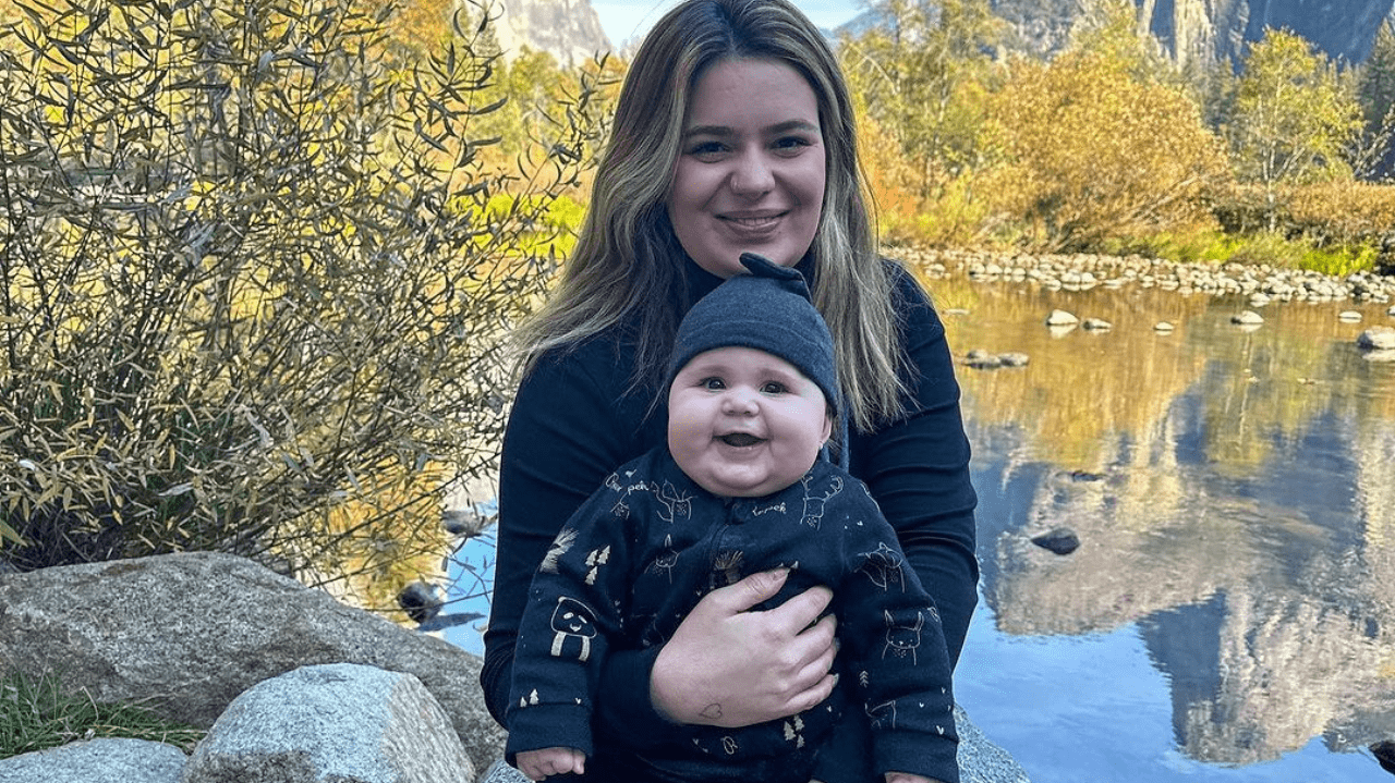 Após ser hospitalizada, Viih Tube atualiza fãs sobre seu estado de saúde