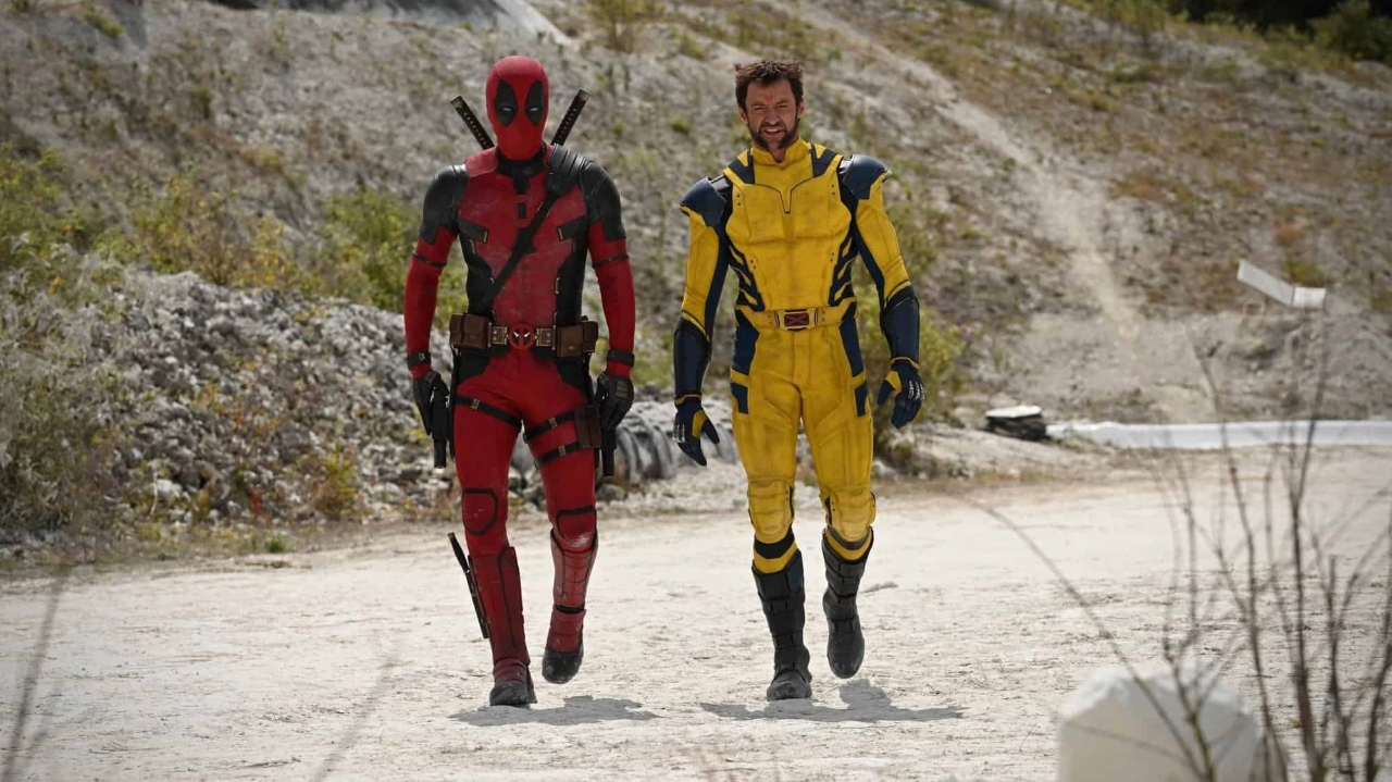 “Deadpool 3” tem imagens divulgadas, com novo uniforme e retorno de Wolverine
