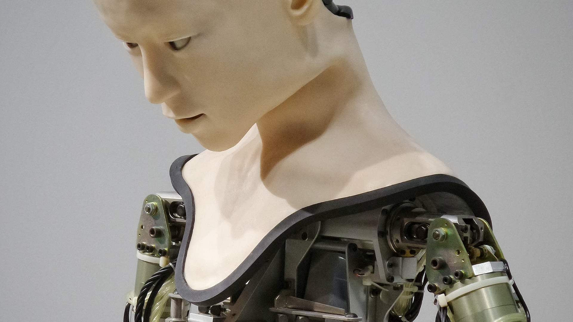 IA generativa: saiba como transformar desafios em oportunidades nos negócios globais