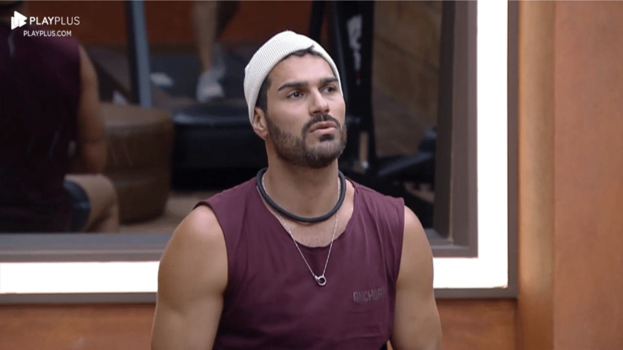 A Fazenda 15: em brincadeira, Shay diz que aceitou ser culpado pela punição