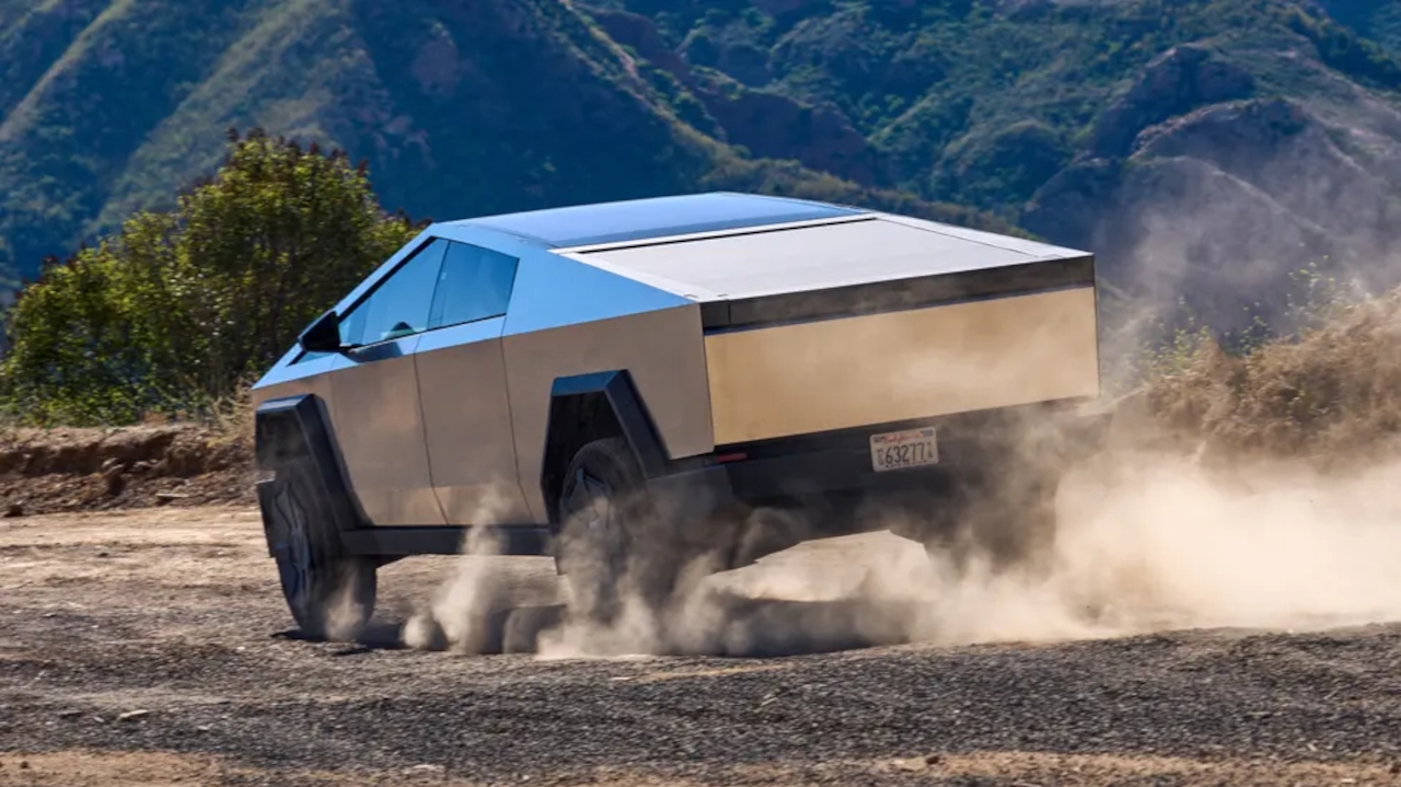 Cybertruck da Tesla é lançada com design futurista, atrasos e “modelo monstro”