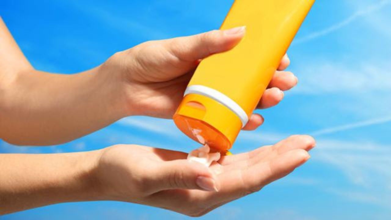 Protetor solar: descubra sobre as siglas e abreviaturas dos produtos