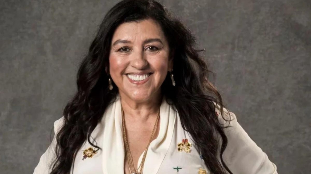Regina Casé encerra contrato fixo com a Globo após 40 anos