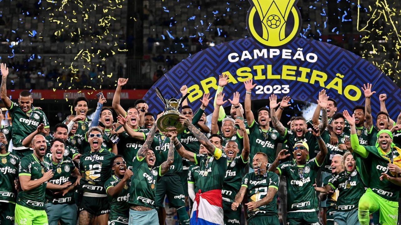 Palmeiras fica no empate e se consagra Campeão Brasileiro pela décima segunda vez