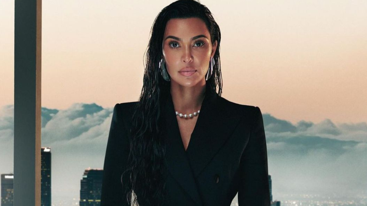 Kim Kardashian é chamada de cobra por fãs de Taylor Swift