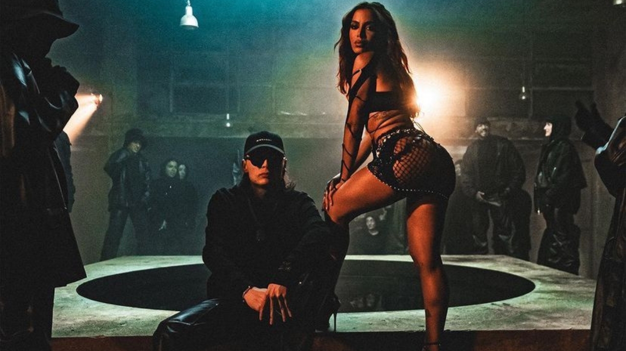 “BELLAKEO”: Anitta retorna ao reggaeton em feat com Peso Pluma