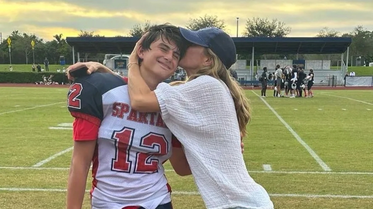 Gisele Bündchen parabeniza o filho Benjamin nas redes sociais