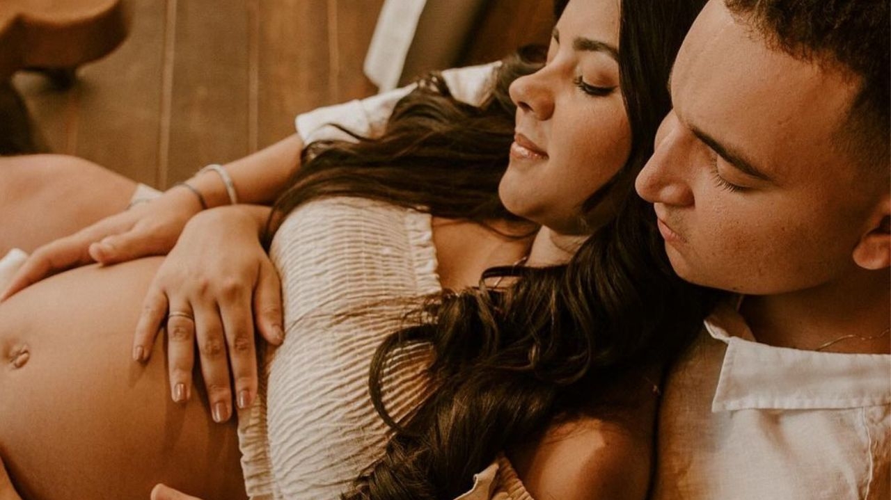 Namorada de João Gomes é alvo de críticas na internet