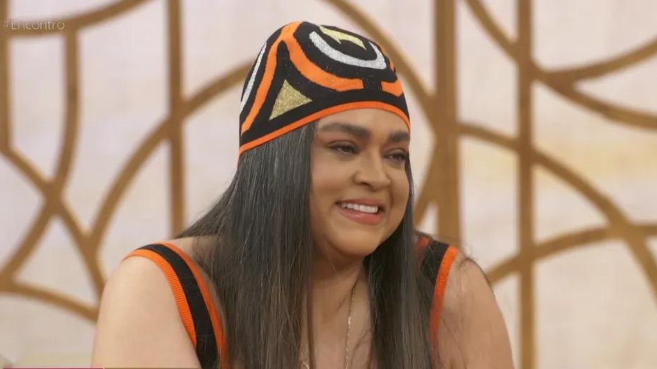 Preta Gil compartilha com fãs volta ao hospital, após anunciar fim do tratamento oncológico