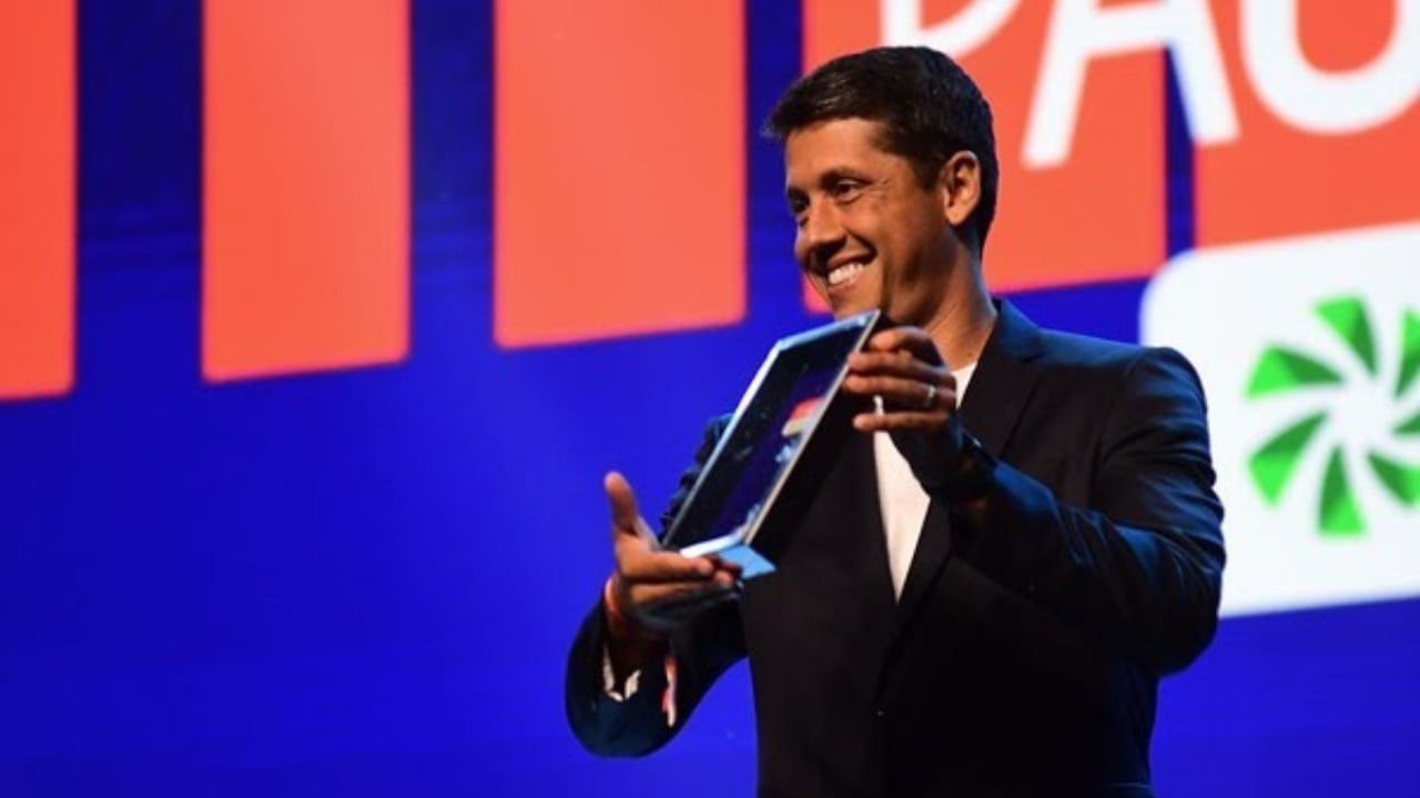 Santos avança para anunciar Thiago Carpini como novo técnico