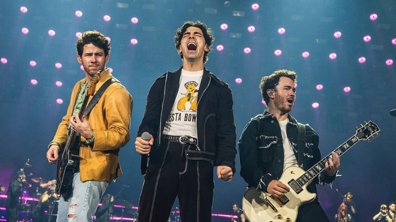 Jonas Brothers divulgam vinda ao Brasil com sua nova turnê