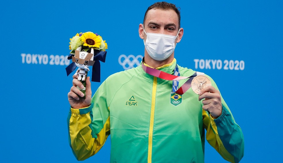 Fernando Scheffer ganha bronze nos 200m livre