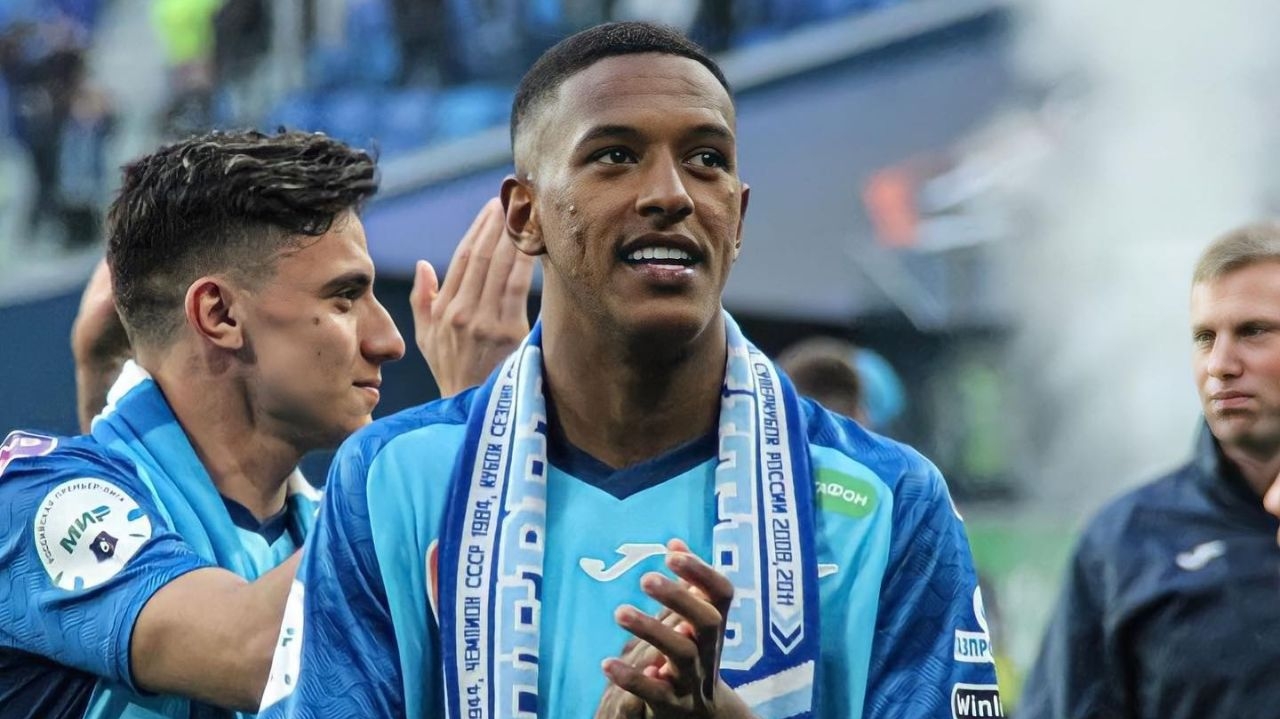 Robert Renan, do Zenit-RUS, é o novo interesse do Inter