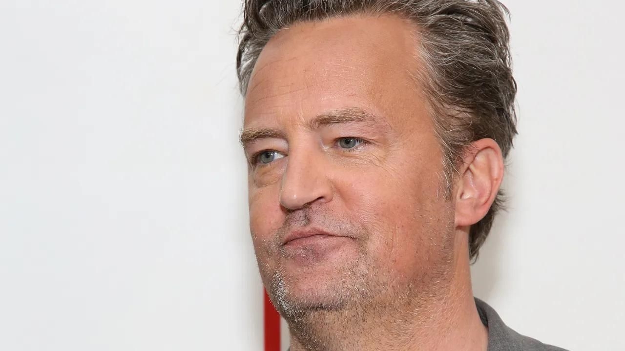 Matthew Perry: laudo revela  causa da morte do famoso ator de “Friends”