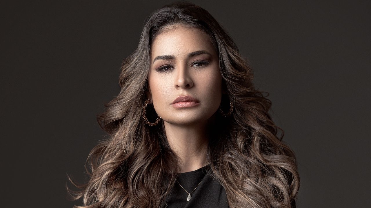 EXCLUSIVO: Simone Mendes fala sobre gravação de DVD e ascensão no sertanejo