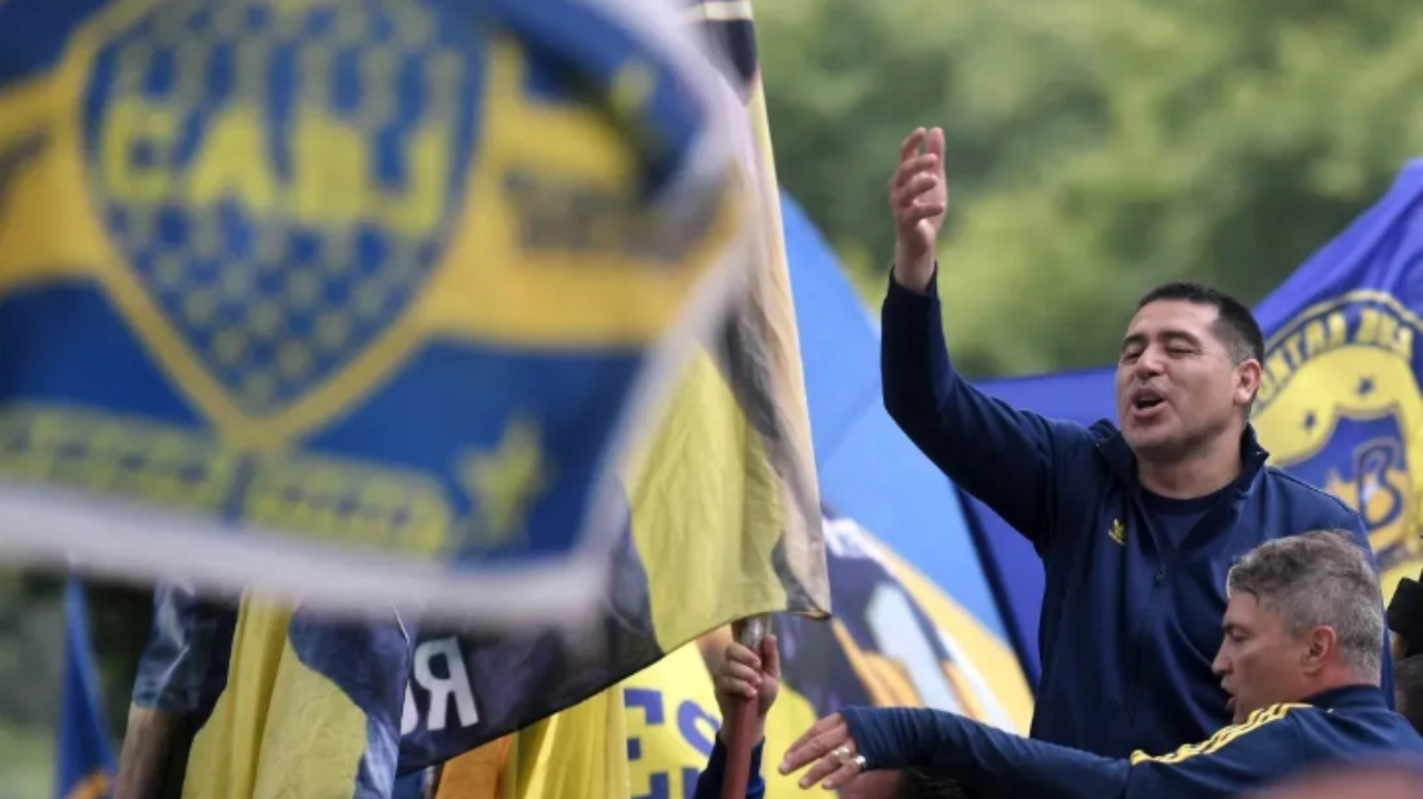 Riquelme vence eleições e é o novo presidente do Boca Juniors