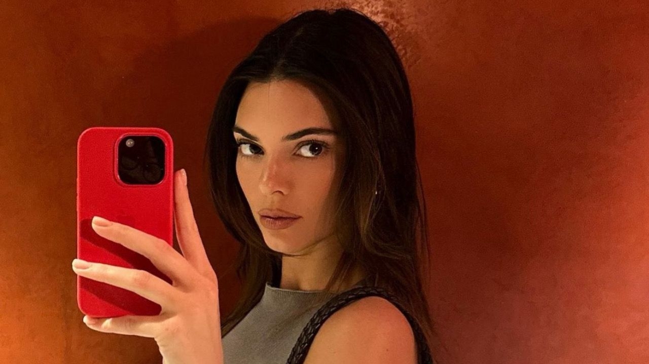 Kendall Jenner aparece em Aspen com amigos após rumores do término com Bad Bunny