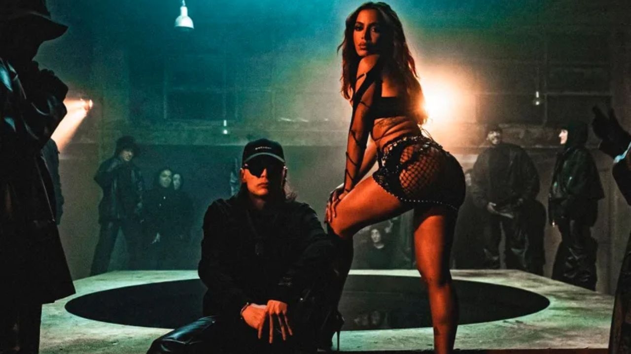 Bellakeo:  parceria de Anitta com rapper mexicano se consolida no Spotify Global