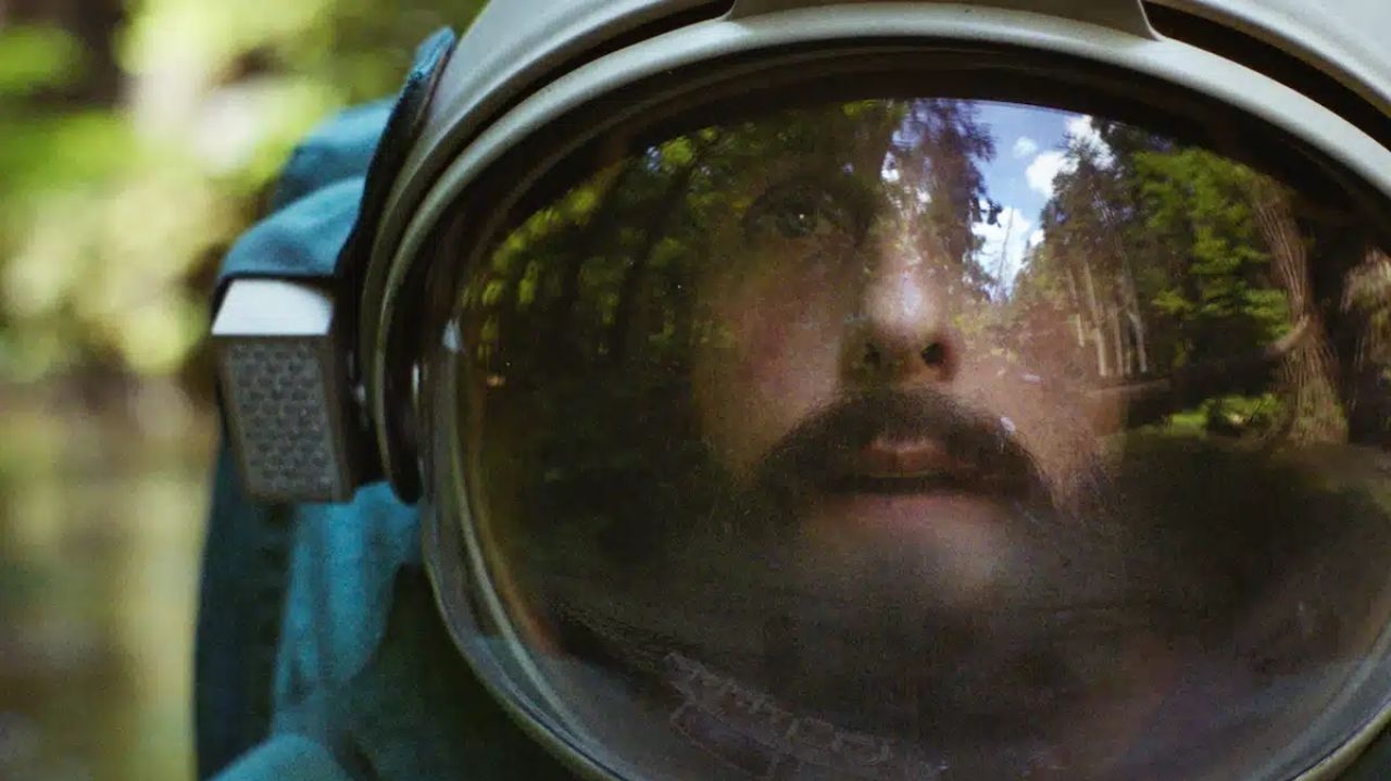 O Astronauta: nova parceria de Adam Sandler e Netflix ganha primeiro teaser