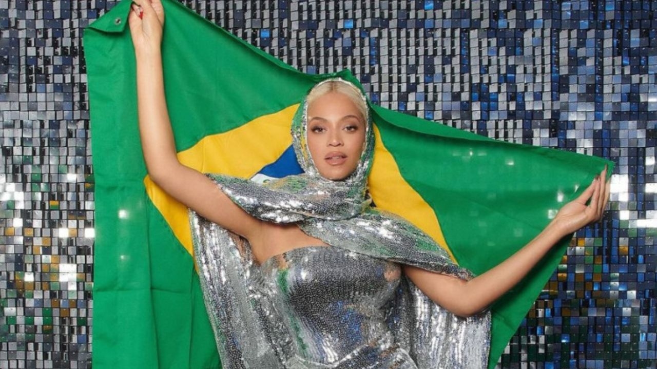 Beyoncé compartilha fotos de passagem surpresa no Brasil e deixa o país pela madrugada