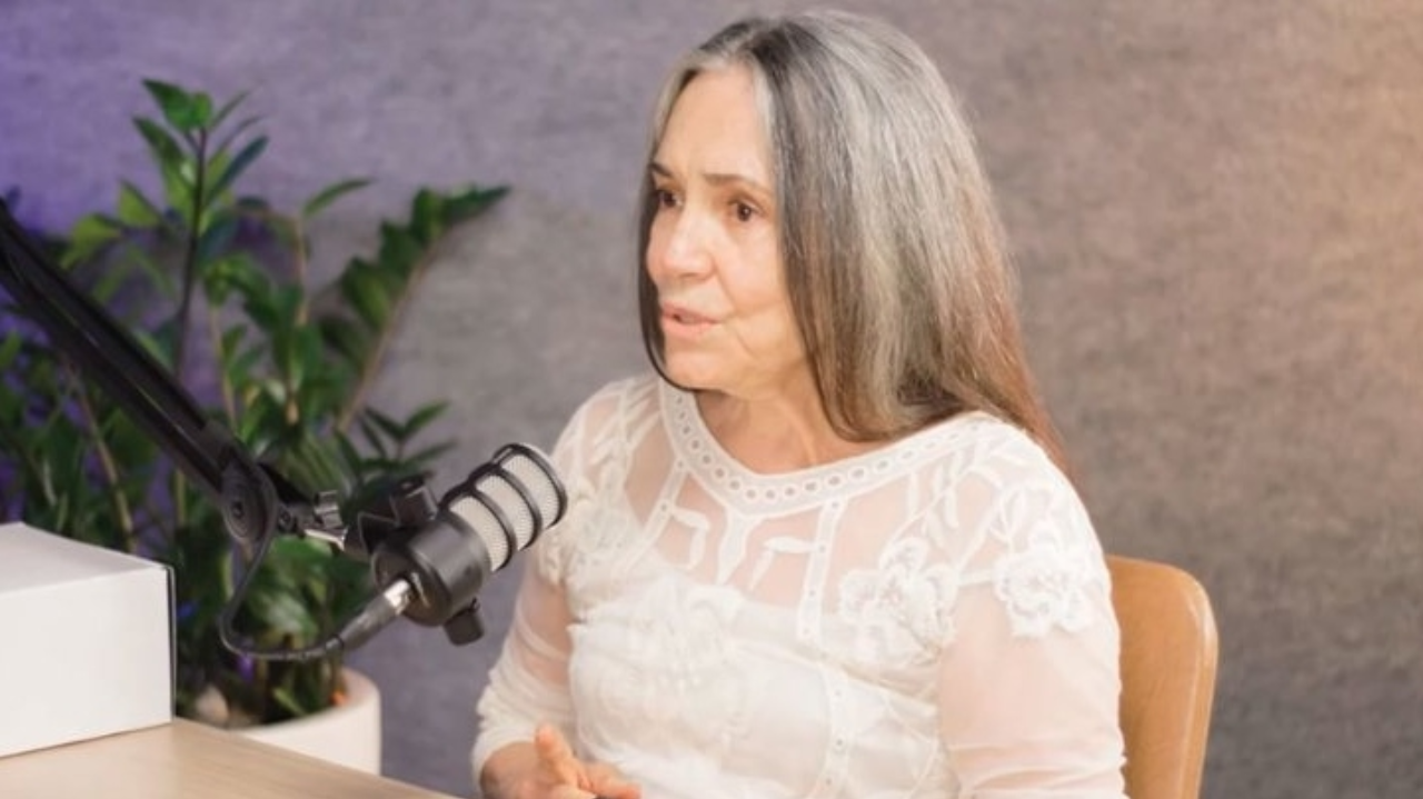 Regina Duarte lamenta ter entrado na política e diz não ter mais interesse em volta para TV