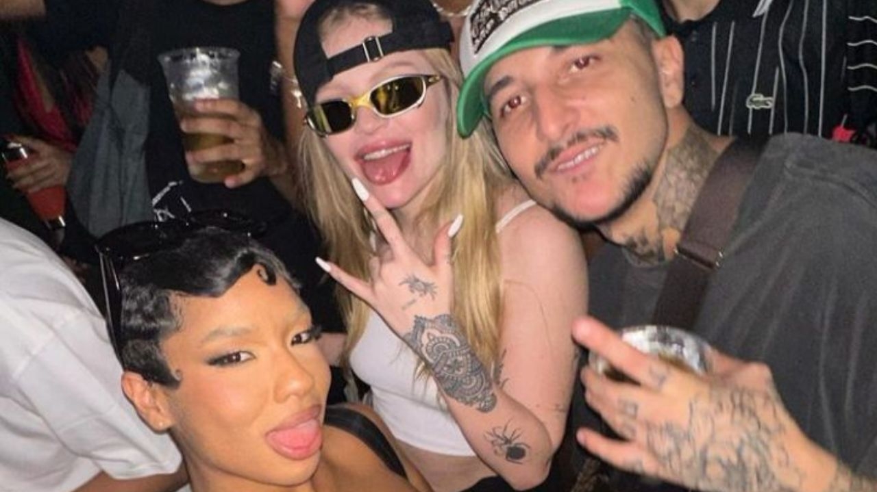 Luísa Sonza curte baile funk na periferia de São Paulo; veja