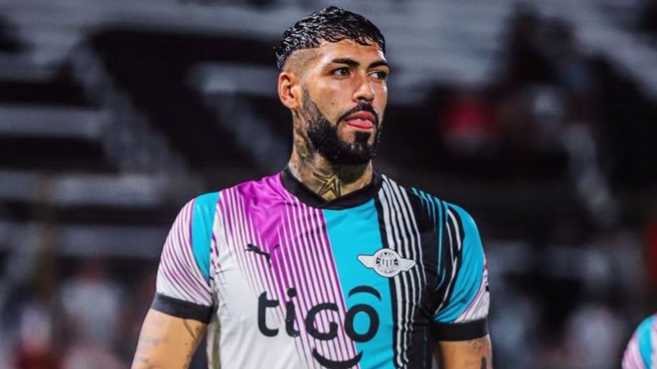 Barboza, Ex-Libertad, é alvo de contratação botafoguense